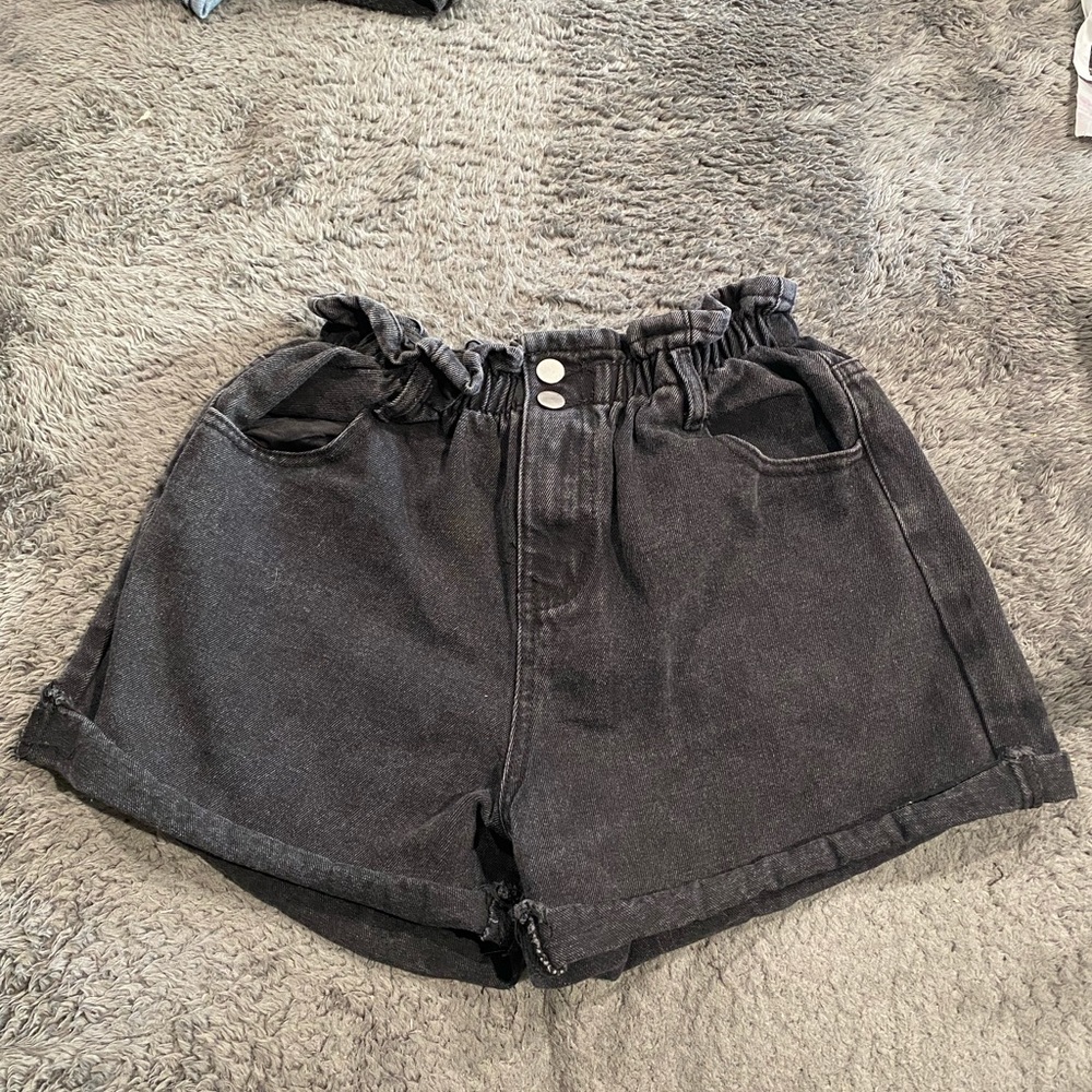 Princess Polly Black Paperbag Shorts
